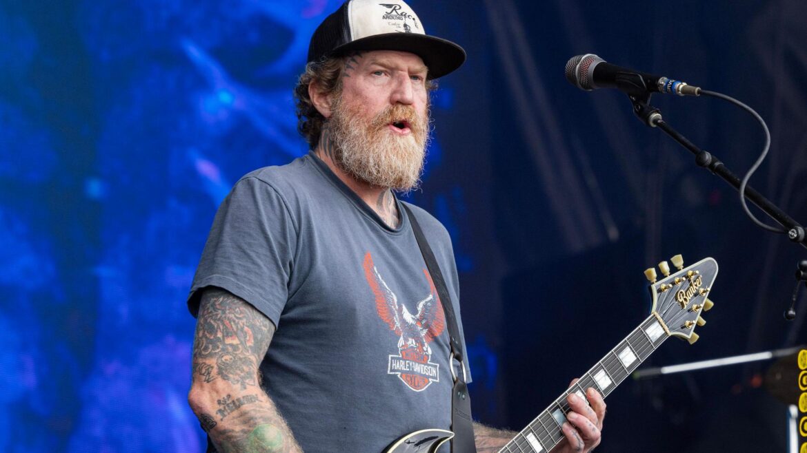 Brent Hinds